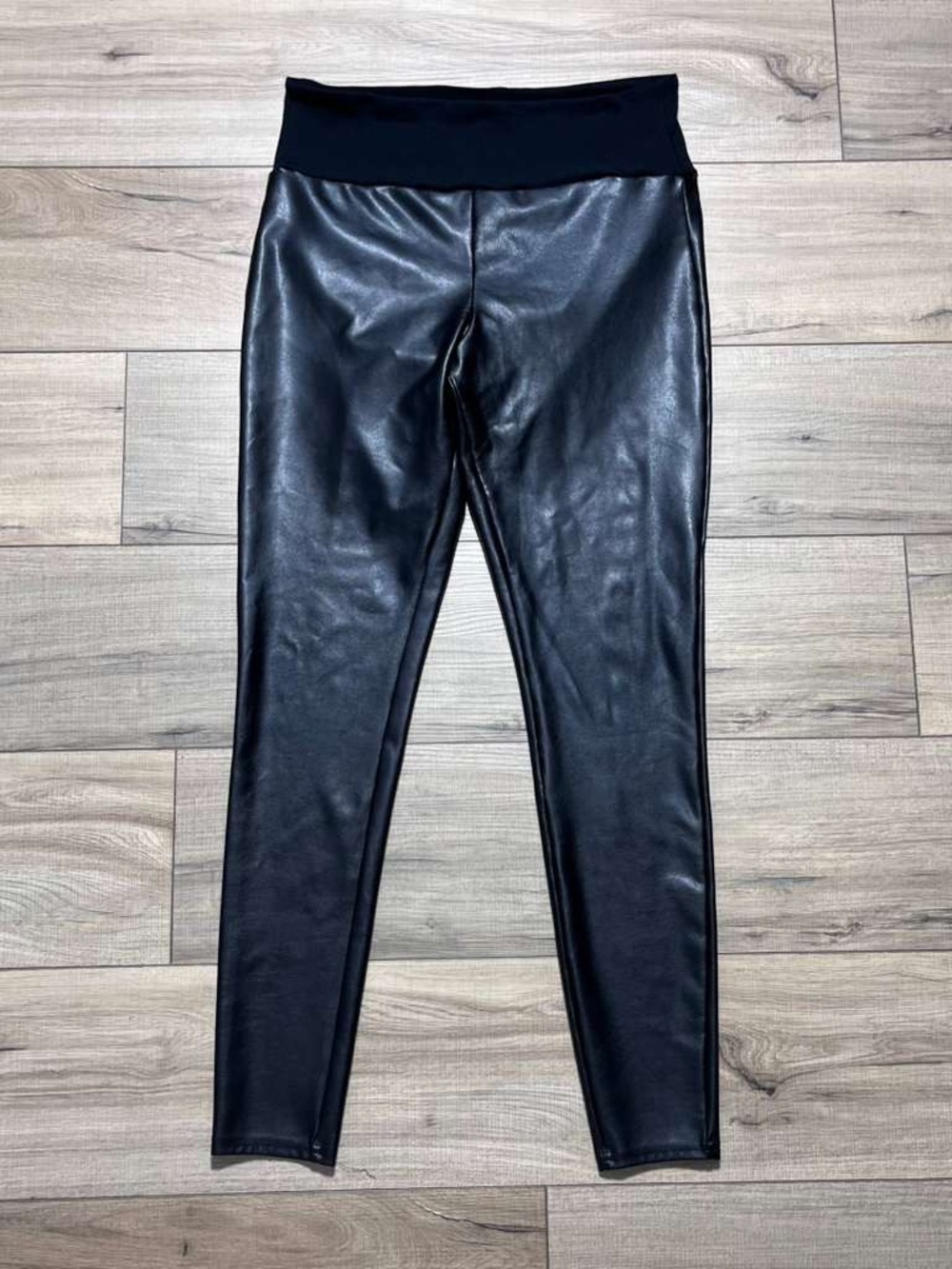 Assets By Spanx Faux Leather All Over Shaping Leggings Large Very Black